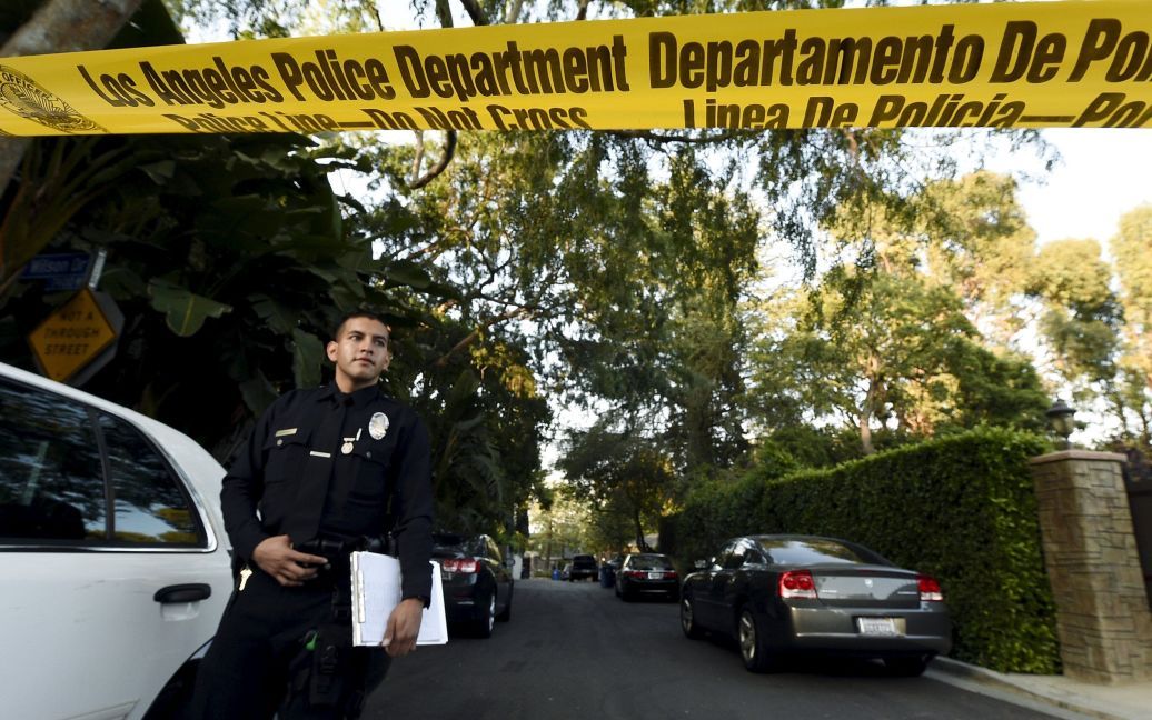 Полиция оцепила дом погибшего / © Reuters