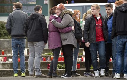 Lufthansa готова выплатить по 50 тыс. евро семьям погибших в катастрофе Airbus A320