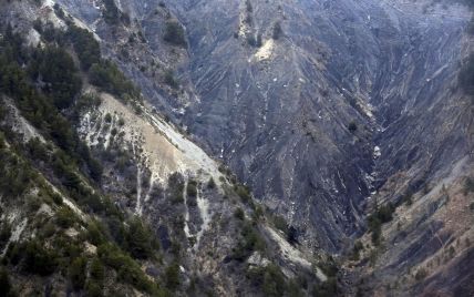 Рятувальники знайшли тіло першої жертви авіакатастрофи A-320 у французьких Альпах