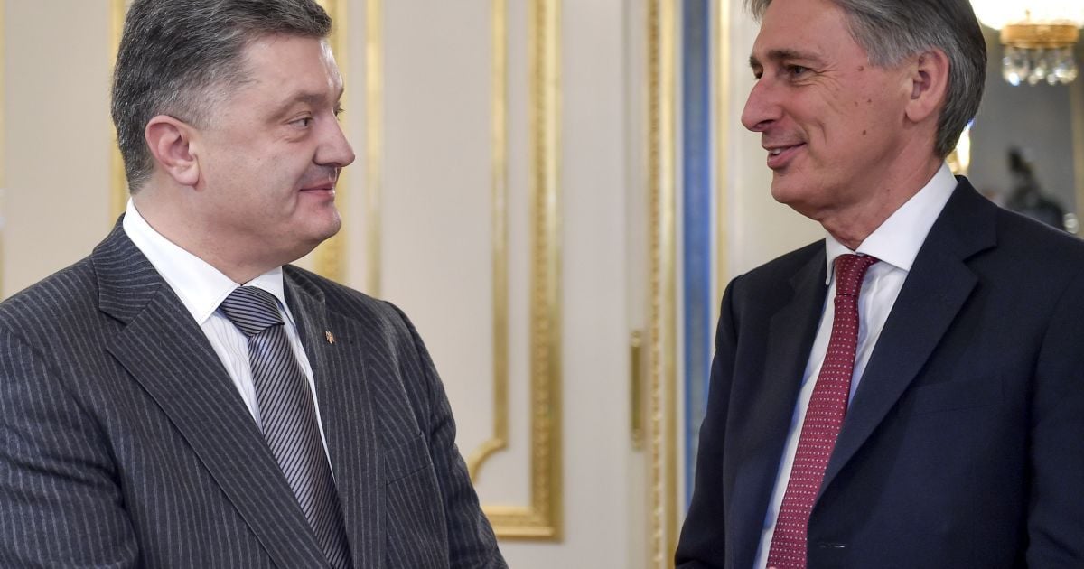 Глава МЗС Британії Філіп Хаммонд з Порошенком