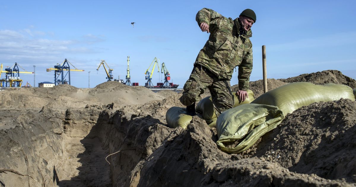 Військовим не будуть продавати алкоголь