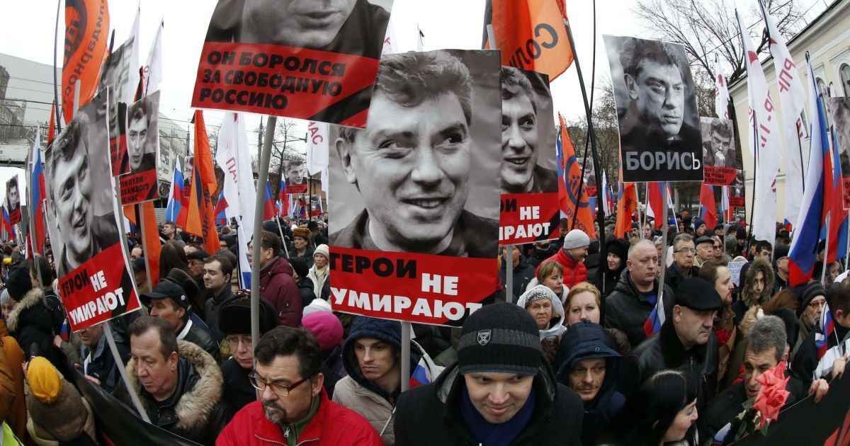 Награду за Немцова получил его давний друг и соратник Владимир Кара-Мурза-младший