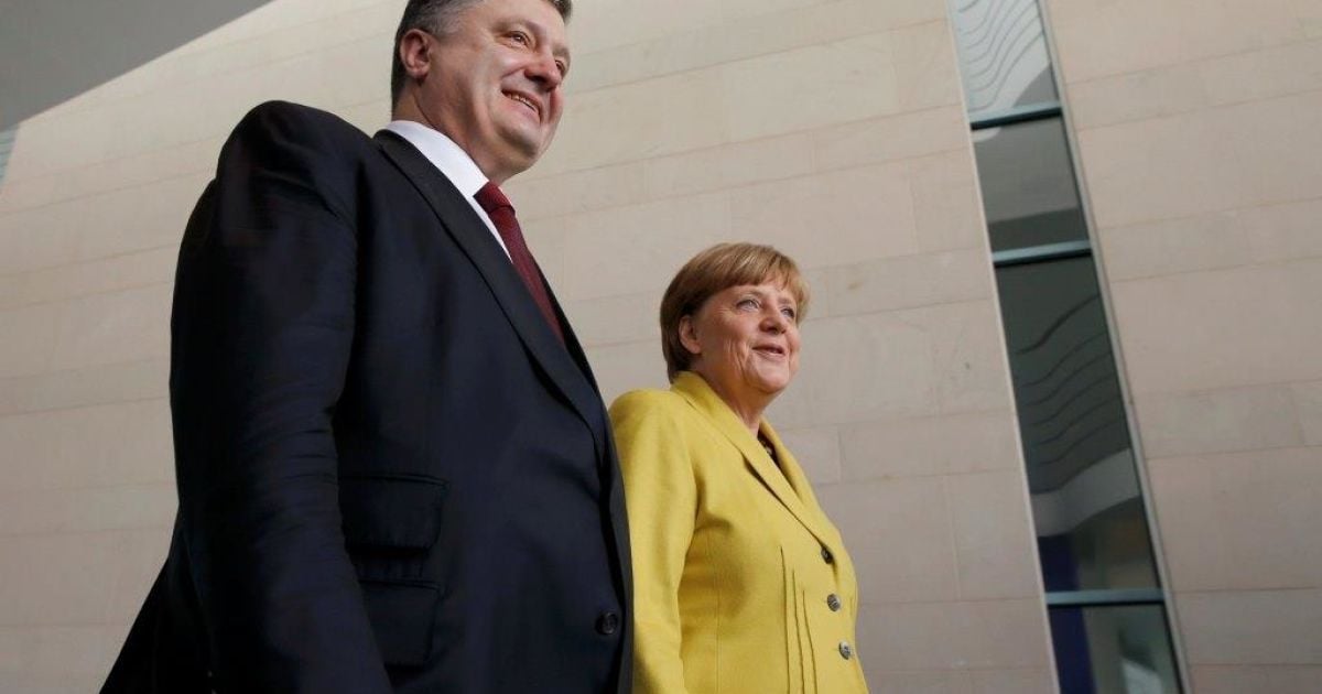 Порошенко у Берліні зустрівся з Меркель / © Reuters
