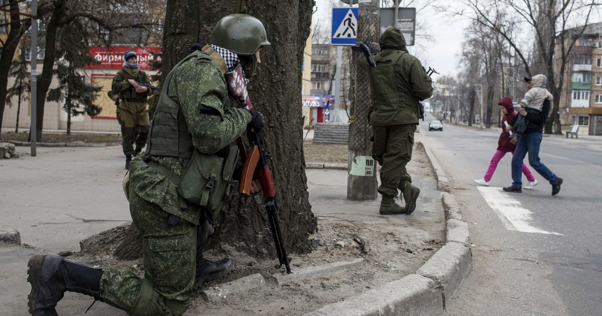 Бойовики влаштували тренування у Донецьку / © Reuters
