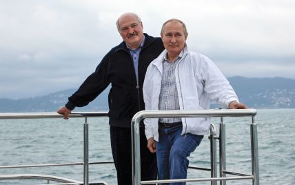 Путин пообещал Лукашенко выделить Беларуси полмиллиарда долларов