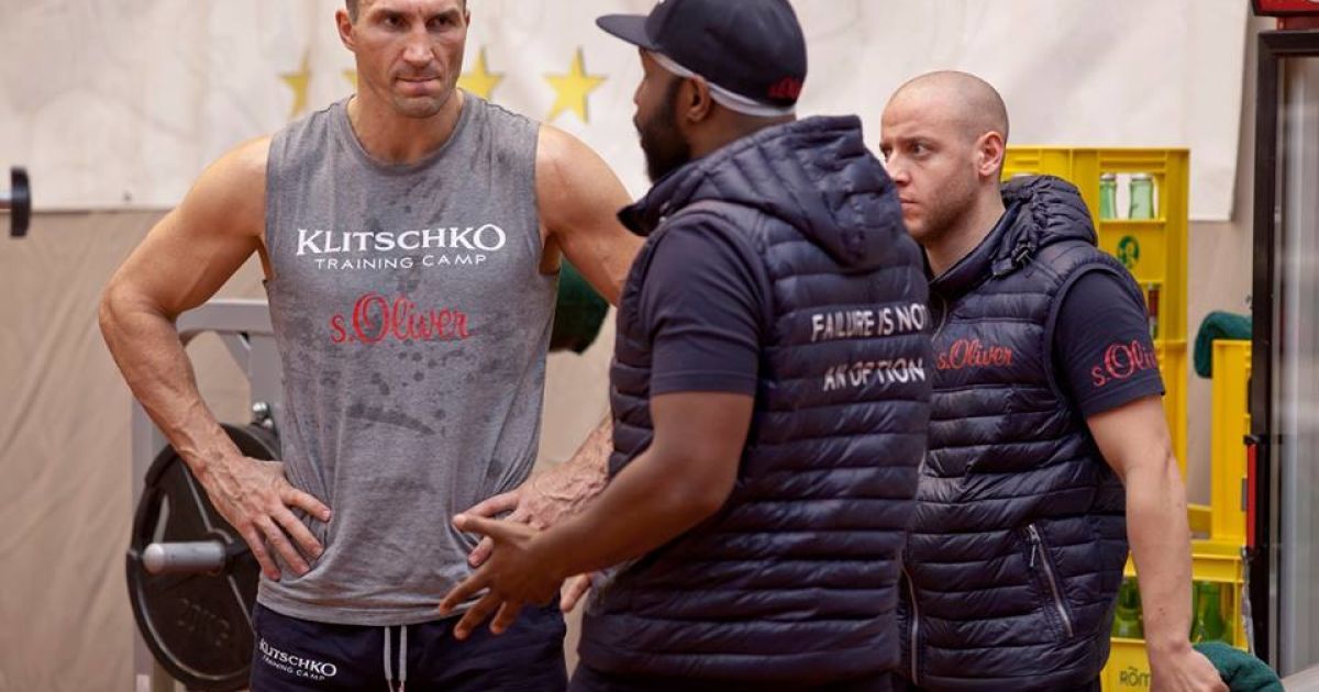 Владимир Кличко завершает подготовку к бою против Фьюри. Фото:michaelsterlingeaton.com / © Фейсбук Владимира Кличко