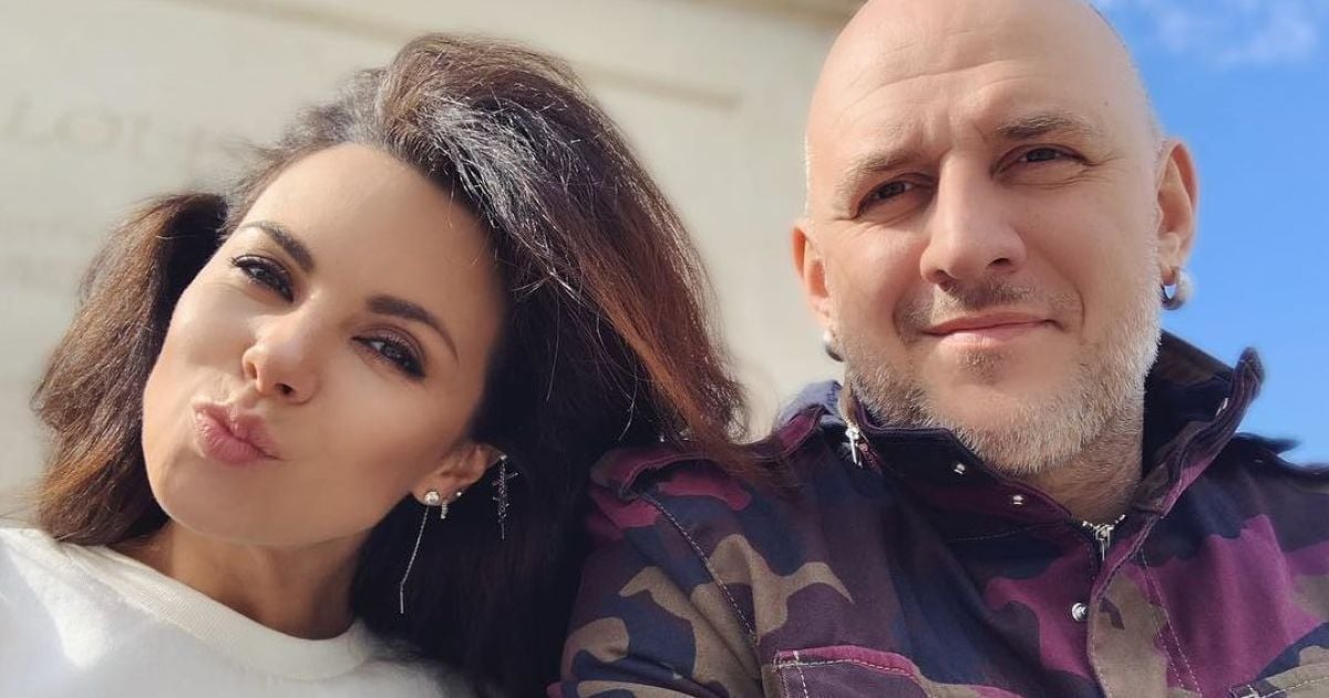 "Я за тебе, я з тобою": Каменських зворушливо привітала Потапа піснею