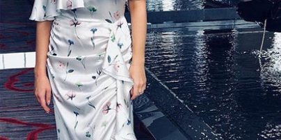 Нежная и красивая: Тина Кароль в романтичном платье от украинского дизайнера