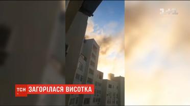 У Києві загорілася багатоповерхівка через закорочення електропроводки