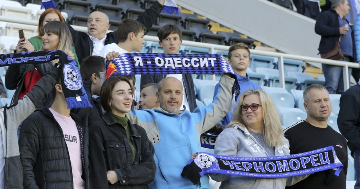 Футбольний матч в Одесі перенесли через марафон