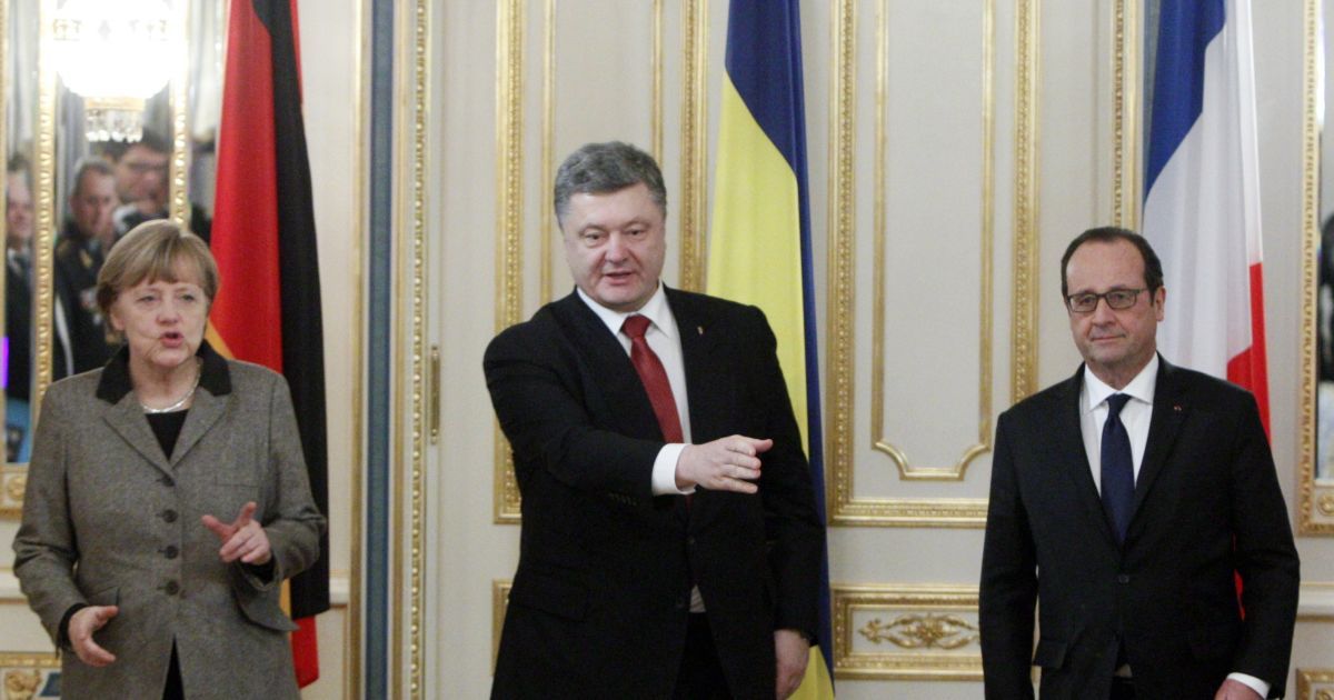 Лідери трьох країн обговорили шляхи реалізації Мінських домовленостей