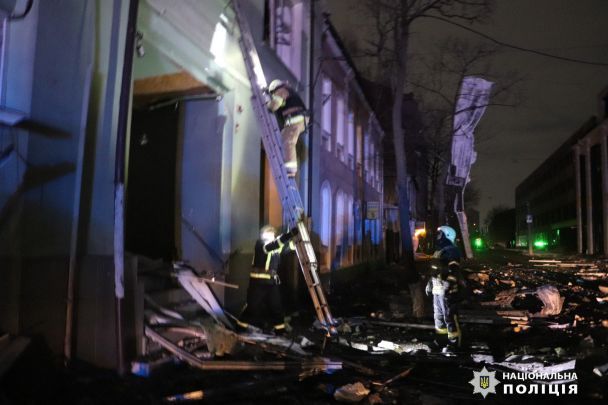 РФ вдарила по Харкову ракетами С-300. / © t.me/police_kh_region