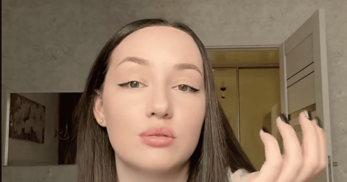 Блогерка з ніком young.spp