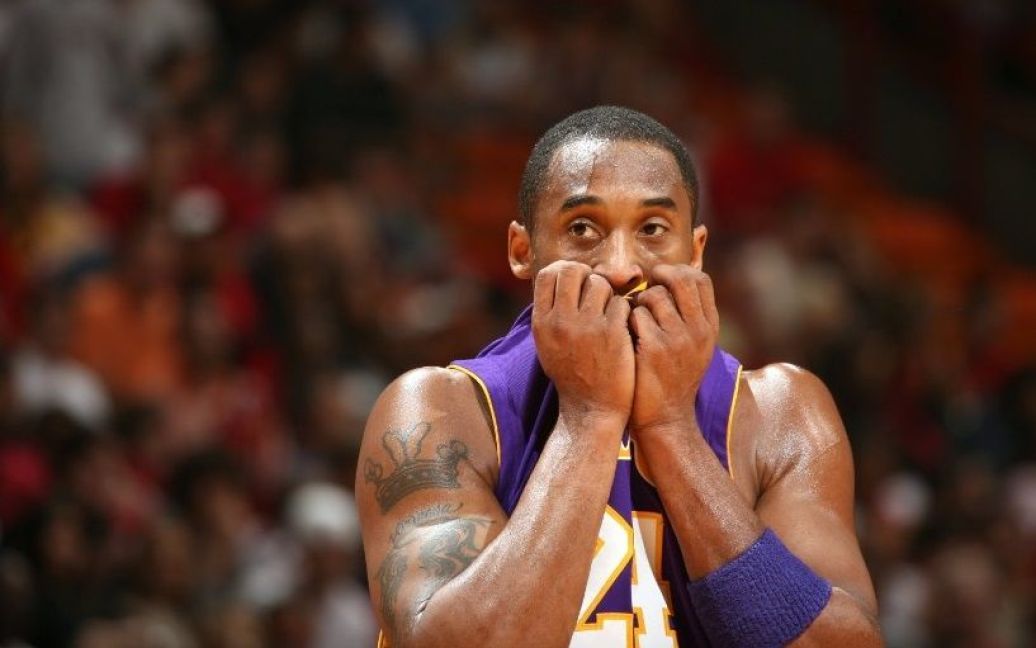 Кобі засмучений поразкою. / © НБА