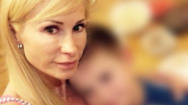 Дружина Колесніченка Лілія Македон з сином_3 / © соцмережі
