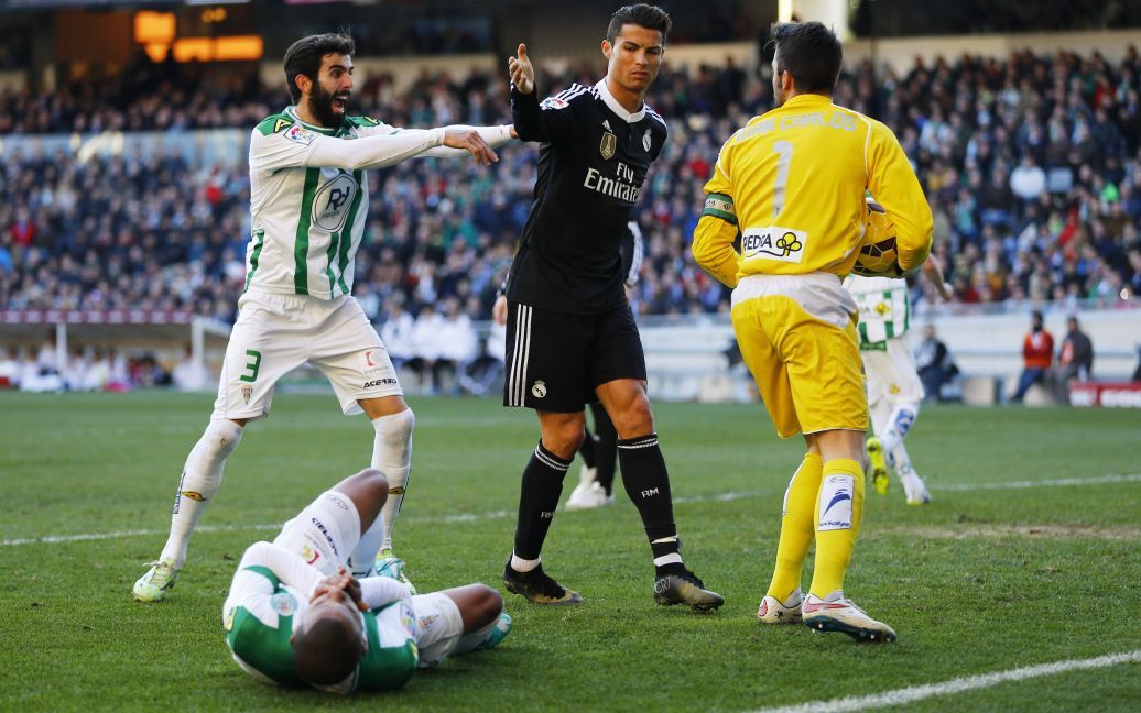 Роналду поводив себе агресивно / © Reuters