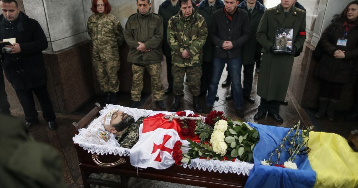 Доброволец Тамаз Сухіиашвили погиб 17 января в Донецком аэропорту / © Reuters