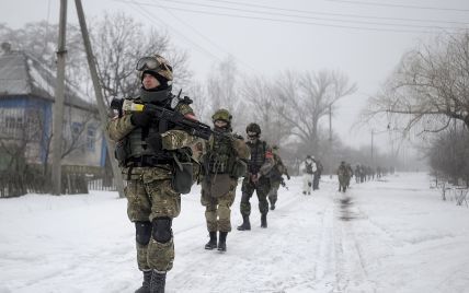 З-під Маріуполя розбігаються бойовики та російські військові – "Азов"