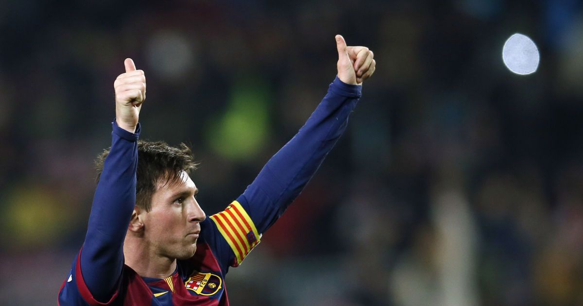 Месси благодарит фанатов.