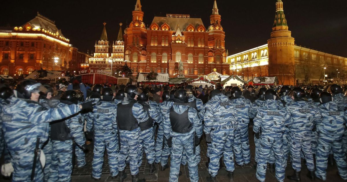 Власти Москвы запретили оппозиции проводить марш в центре столицы