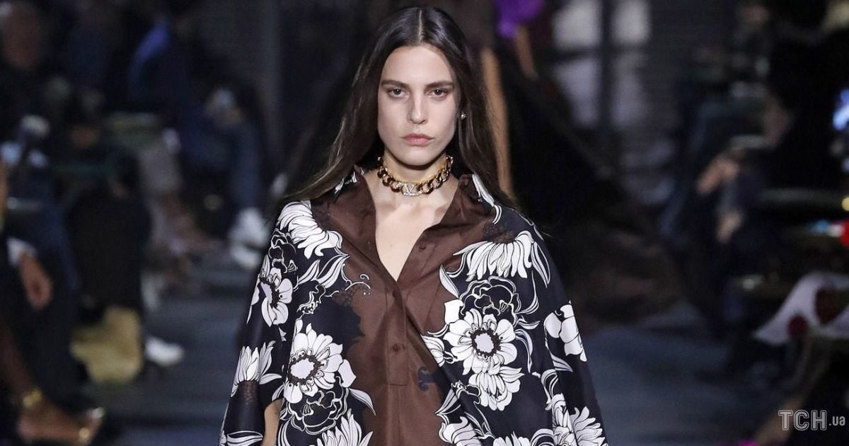 Коллекция Valentino прет-а-порте сезона весна-лето 2022