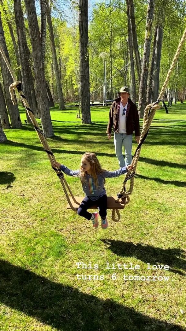  / © instagram.com/emmahemingwillis