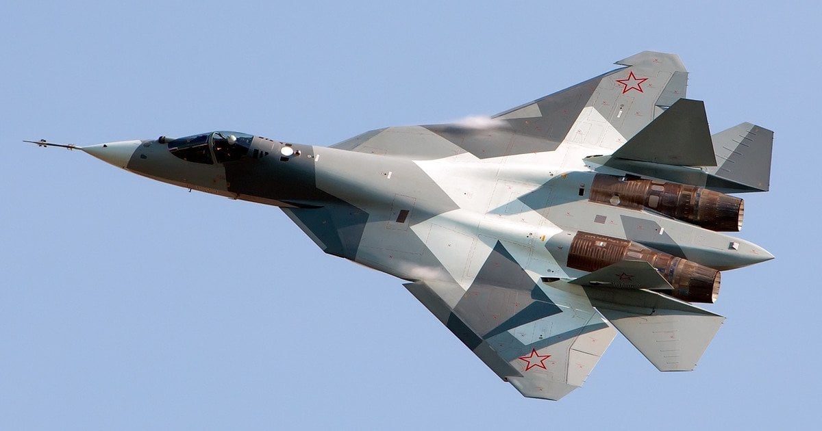 Российский истребитель Су-57 разбился в Подмосковье