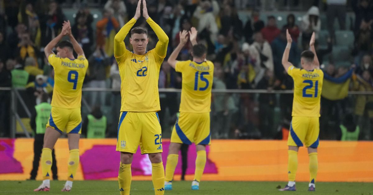 Збірна України з футболу