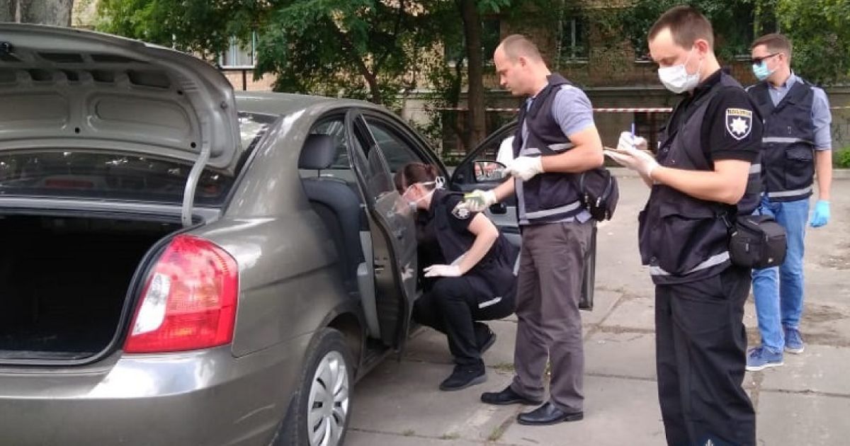 Застреленный в авто в Киеве мужчина оказался руководителем подразделения полиции