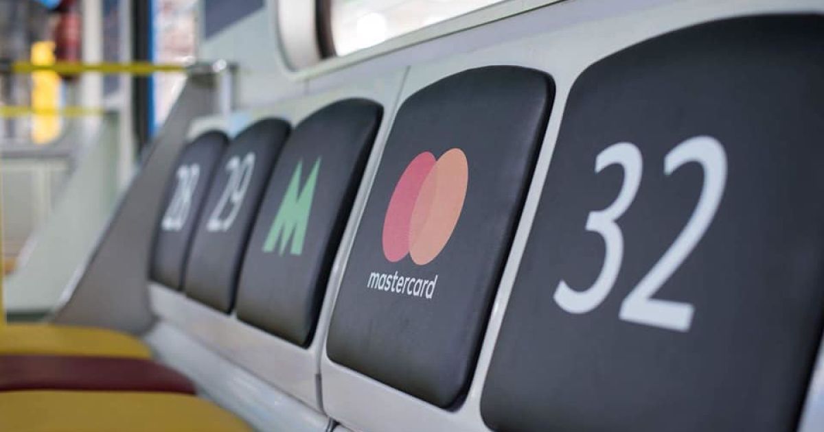 Вагон стадіон у Київському метро_1 / © Київський метрополітен