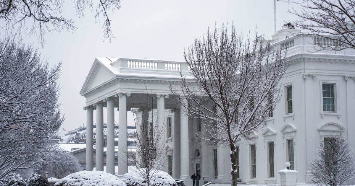 Зустріч президентів Зеленського і Трампа: у Білому домі відповіли про плани