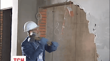 Скандальный дом в Десятинном переулке станет на два этажа ниже