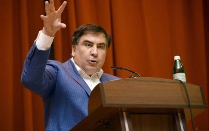 Саакашвили заявляет, что приехал в Данию по украинскому паспорту