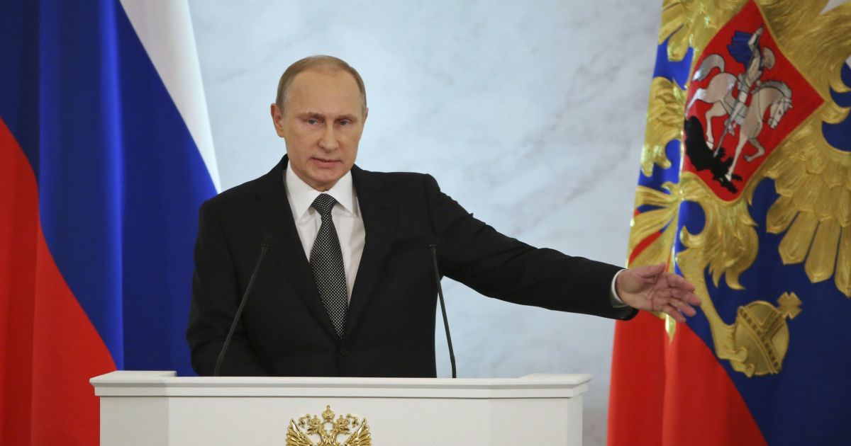 Учасники наради висловили стурбованість гуманітарною кризоб на Донбасі.