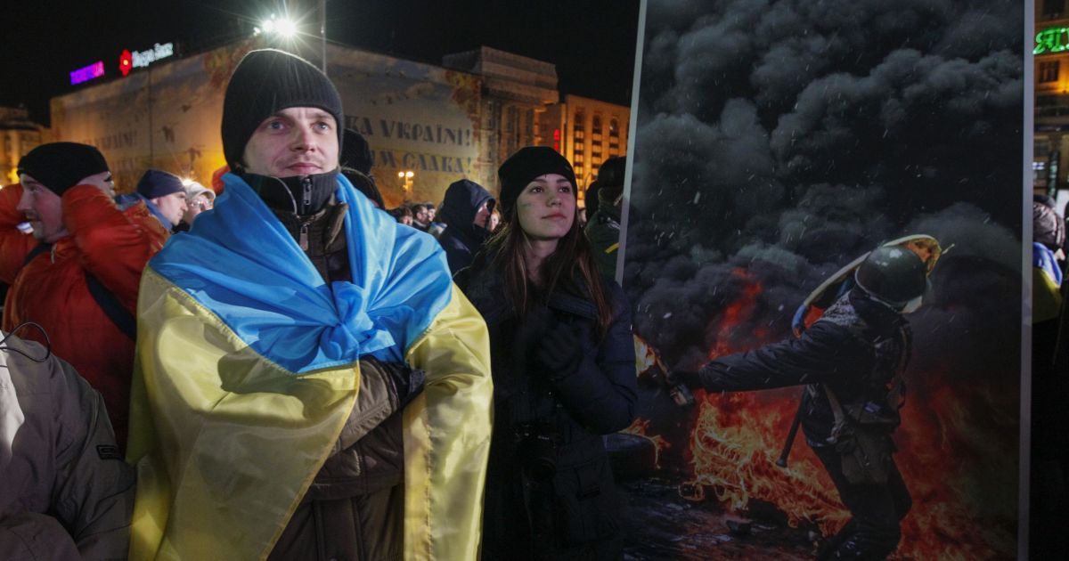 7-тисячне віче на Майдані. / © Reuters