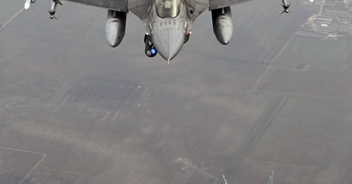 США разместят в Эстонии эскадрилью истребителей