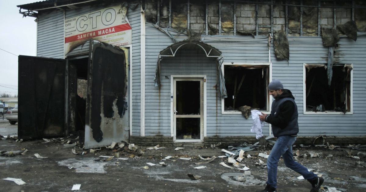 Этой ночью боевики усилили обстрел Донецка / © Reuters