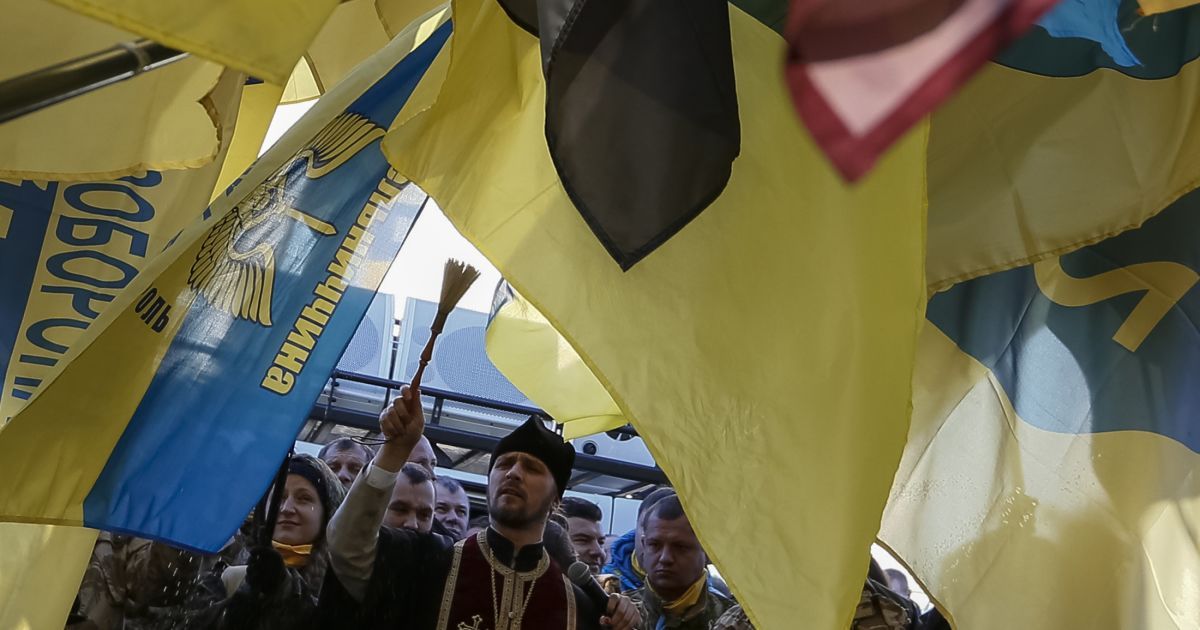 Молебень за загиблими під час зимових подій. / © Reuters