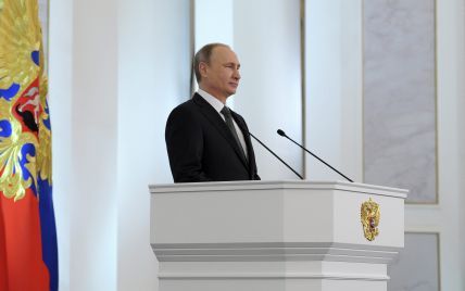Ключевые тезисы выступления Путина: сакральный Крым, падение рубля и "грозная" армия