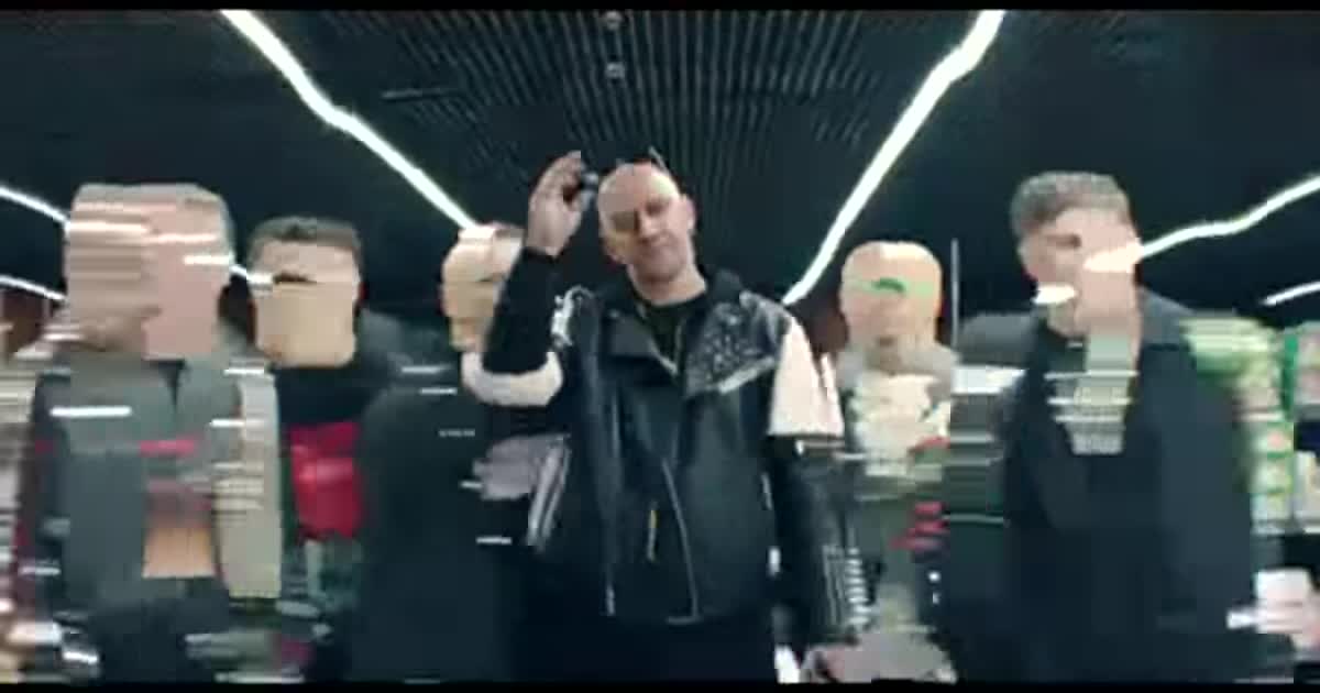 MOZGI в новому кліпі змінили реальність і повідали про "чуйку"