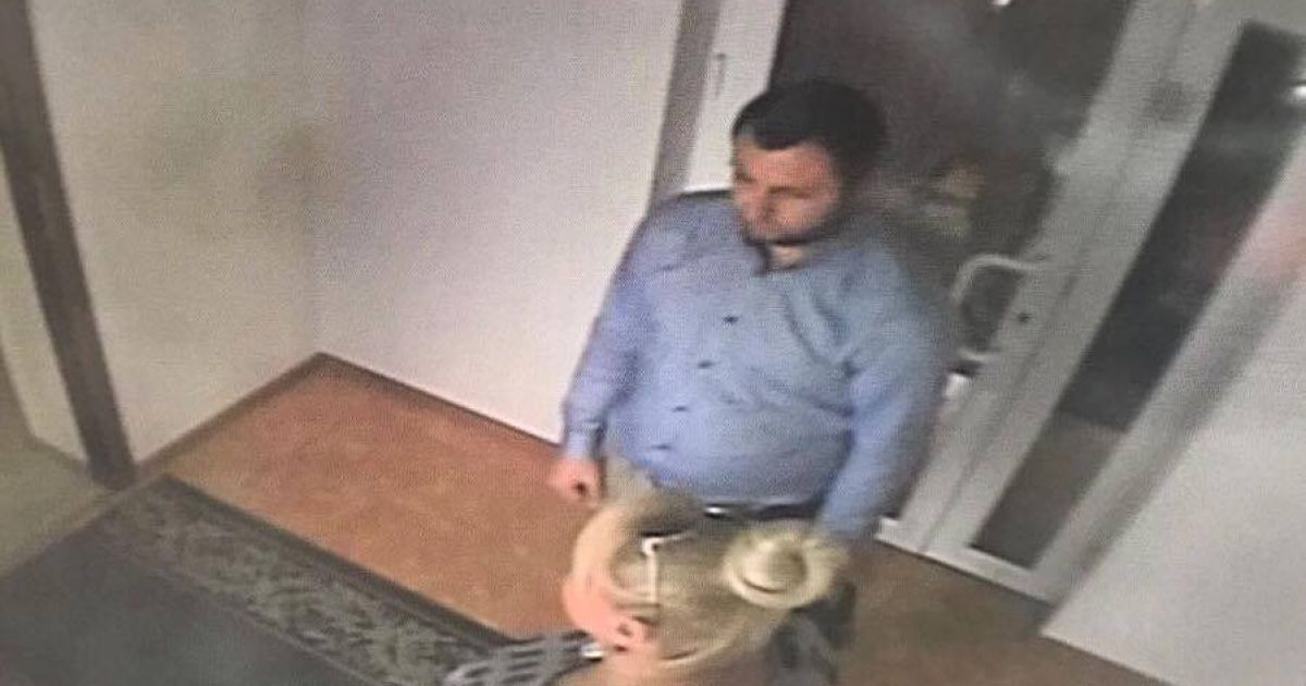 Подозреваемый в убийстве мужчины за курение возле МакДональдса сам сдался прокуратуре