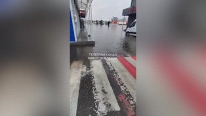 Сильний дощ в Одесі: як влада рятує мешканців від підтоплень