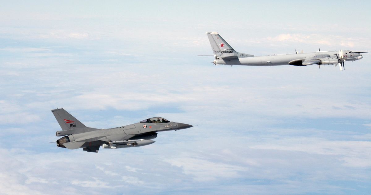 США обеспокоены все более частыми полетами авиации РФ у Северной Америки