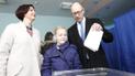 "Народний фронт" продовжує лідирувати у рейтингу партій.