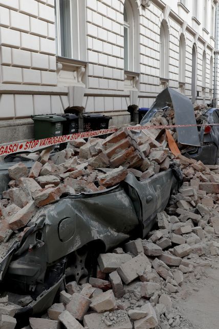 Землетрясения и коронавирус обрушились на Европу: сколько погибло и пострадало