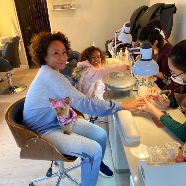  / © instagram.com/officialmelb