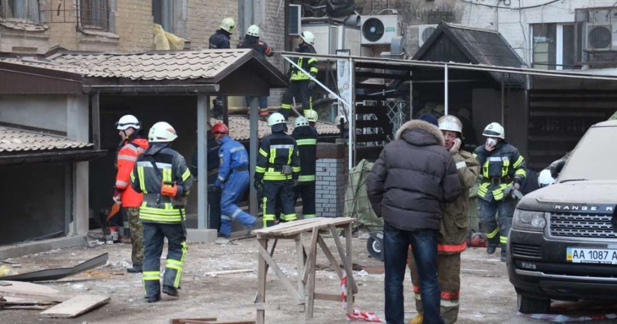 Большинство пострадавших в результате обвала дома в Киеве получили ушибы туловища