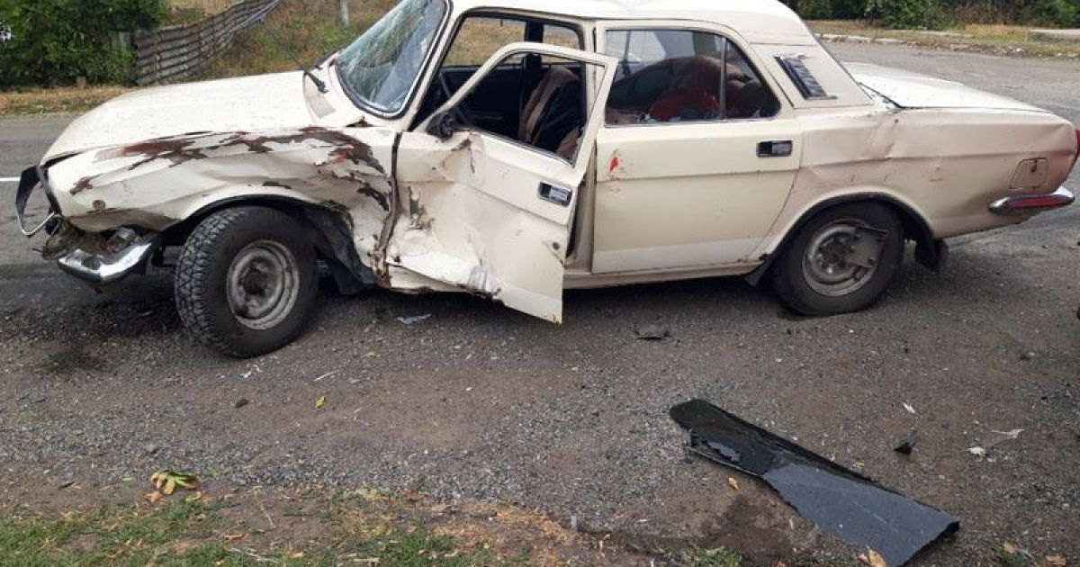 На Донеччині внаслідок ДТП постраждали 10 людей, серед них – троє дітей