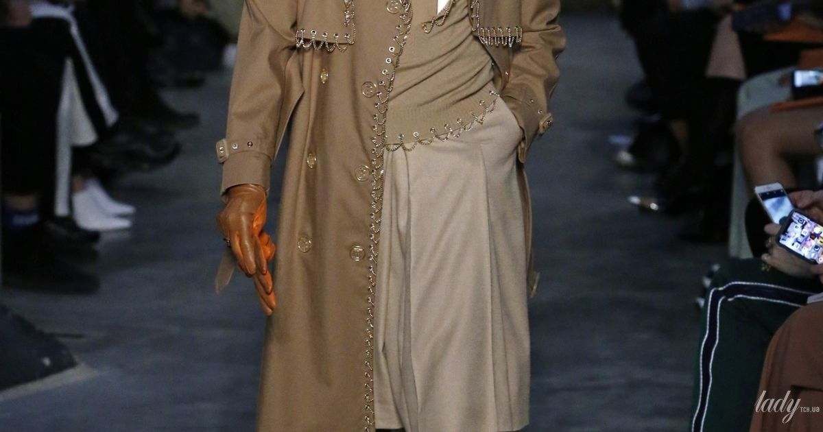 Колекція Burberry прет-а-порте сезону осінь-зима 2019-2020 / © East News
