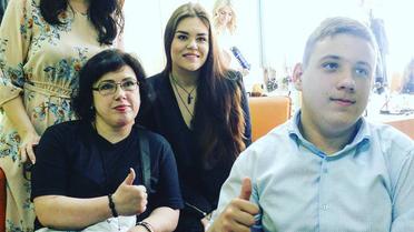 Соломія Вітвіцька до Дня захисту дітей провела на каналі «1+1» екскурсію для дітей з інвалідністю_1 / © прес-служба каналу "1+1"